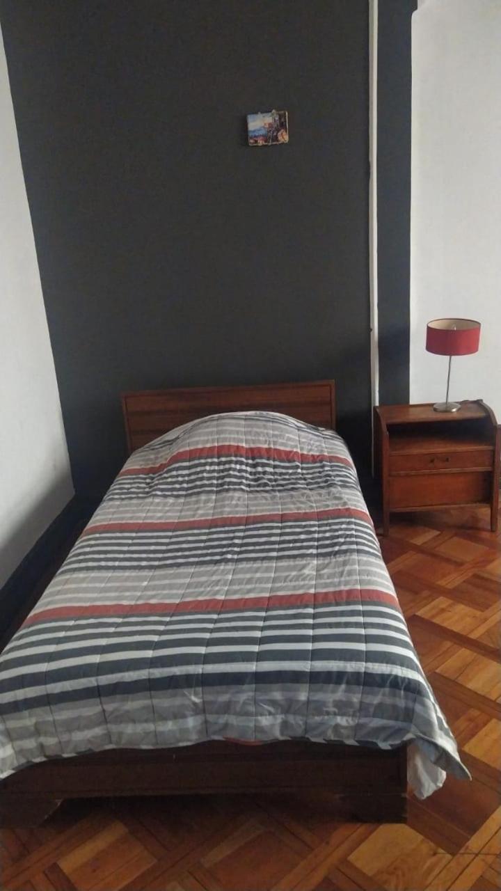 Student'S Housing Republica Apartment Santiago Ngoại thất bức ảnh